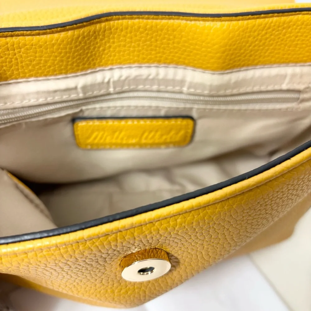 Mellow World‎ Vegan leather Elegant Yellow/ Mustard Crossbody Bag NEW